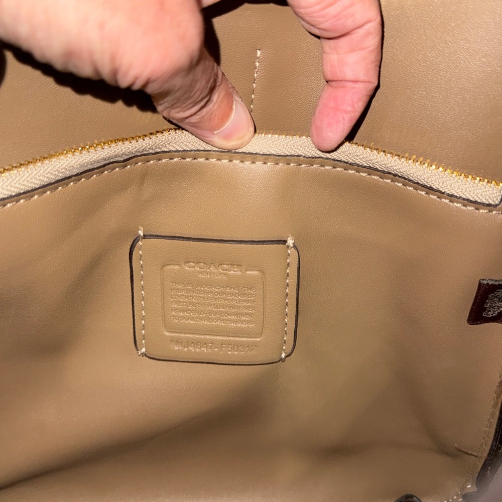 Coach Brown Leather Shoulder Bag - Picture 5 of 6